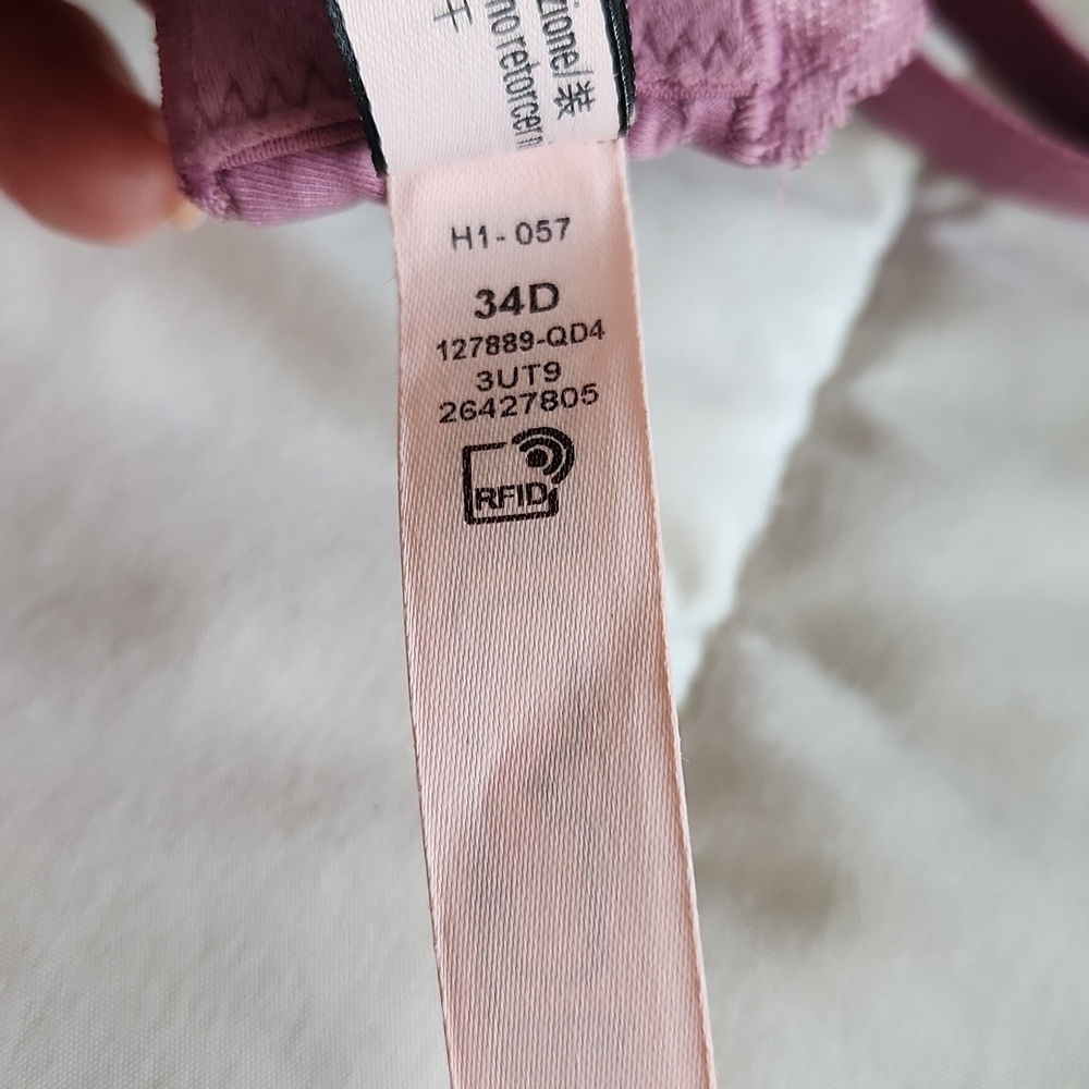 VS Body by Victoria Bra - Picture 4 of 6